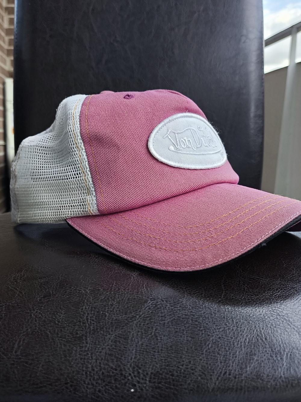 Von Dutch Vintage Speckled Pink & White Mesh Trucker Hat Cleaned Washed Y2K EUC
